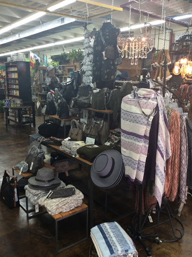 Florist «Sharp Floral & Gifts», reviews and photos, 584 Broadway Ave, New Johnsonville, TN 37134, USA