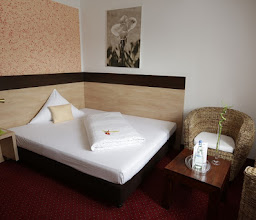 Hotel Cascade Düsseldorf photo