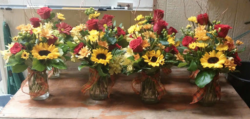 Florist «Fortin Gage Flowers & Gifts», reviews and photos, 86 W Pearl St, Nashua, NH 03060, USA
