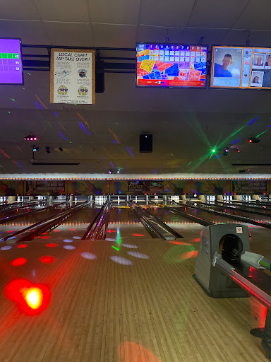 Bowling Alley «Countryside Lanes», reviews and photos, 27867 US Hwy 19 N, Clearwater, FL 33761, USA