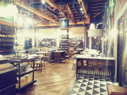 Shopping Mall «The Commons at Calabasas», reviews and photos, 4799 Commons Way, Calabasas, CA 91302, USA