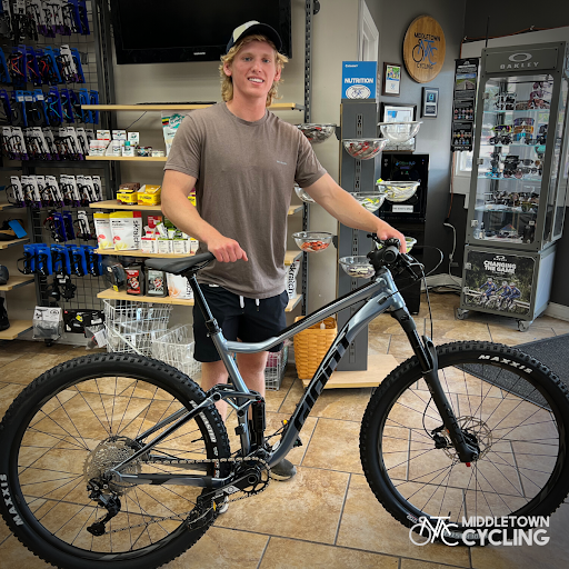 Bicycle Store «Middletown Cycling & Fitness», reviews and photos, 11519 Shelbyville Rd, Louisville, KY 40243, USA