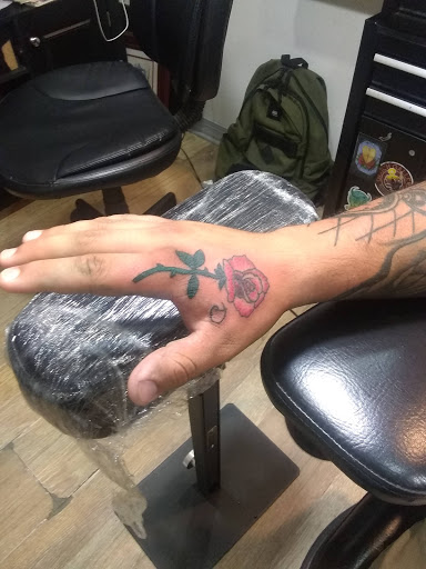 Tattoo Shop «Temple Tattoo and Body Piercing Studio», reviews and photos, 840 Juniper Crescent #113, Chesapeake, VA 23320, USA