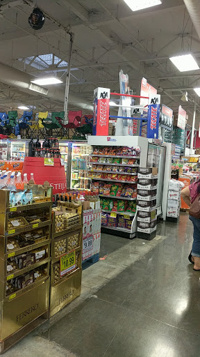 Grocery Store «El Super», reviews and photos, 650 N Euclid St, Anaheim, CA 92801, USA