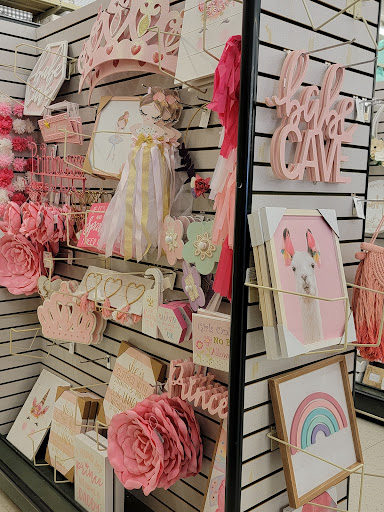 Craft Store «Hobby Lobby», reviews and photos, 3737 W Market St T, Fairlawn, OH 44333, USA