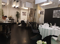 Atmosphère du Restaurant gastronomique Maison Saint Crescent - La Table Lionel Giraud à Narbonne - n°9