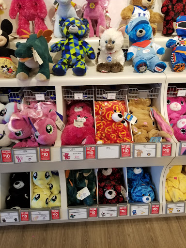 Toy Store «Build-A-Bear Workshop», reviews and photos, 4130 Summit Plaza Dr, Louisville, KY 40241, USA