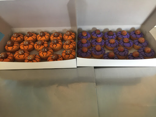 Donut Shop «Jax Donuts», reviews and photos, 2450 W Whittier Blvd, La Habra, CA 90631, USA