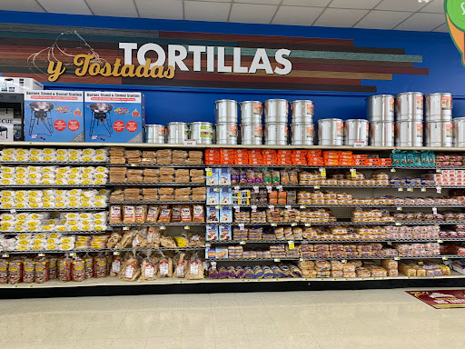 Grocery Store «J & J Foods», reviews and photos, 1075 Jesse Jewell Pkwy, Gainesville, GA 30501, USA