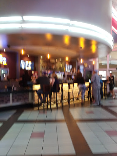 Movie Theater «Regal Cinemas Winter Park Village 20 & RPX», reviews and photos, 510 N Orlando Ave, Winter Park, FL 32789, USA