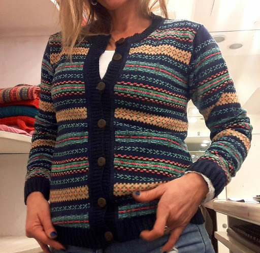 Stores to buy women's sweaters Mendoza