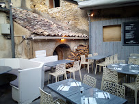 Atmosphère du L'insolite - Restaurant Lourmarin - n°10