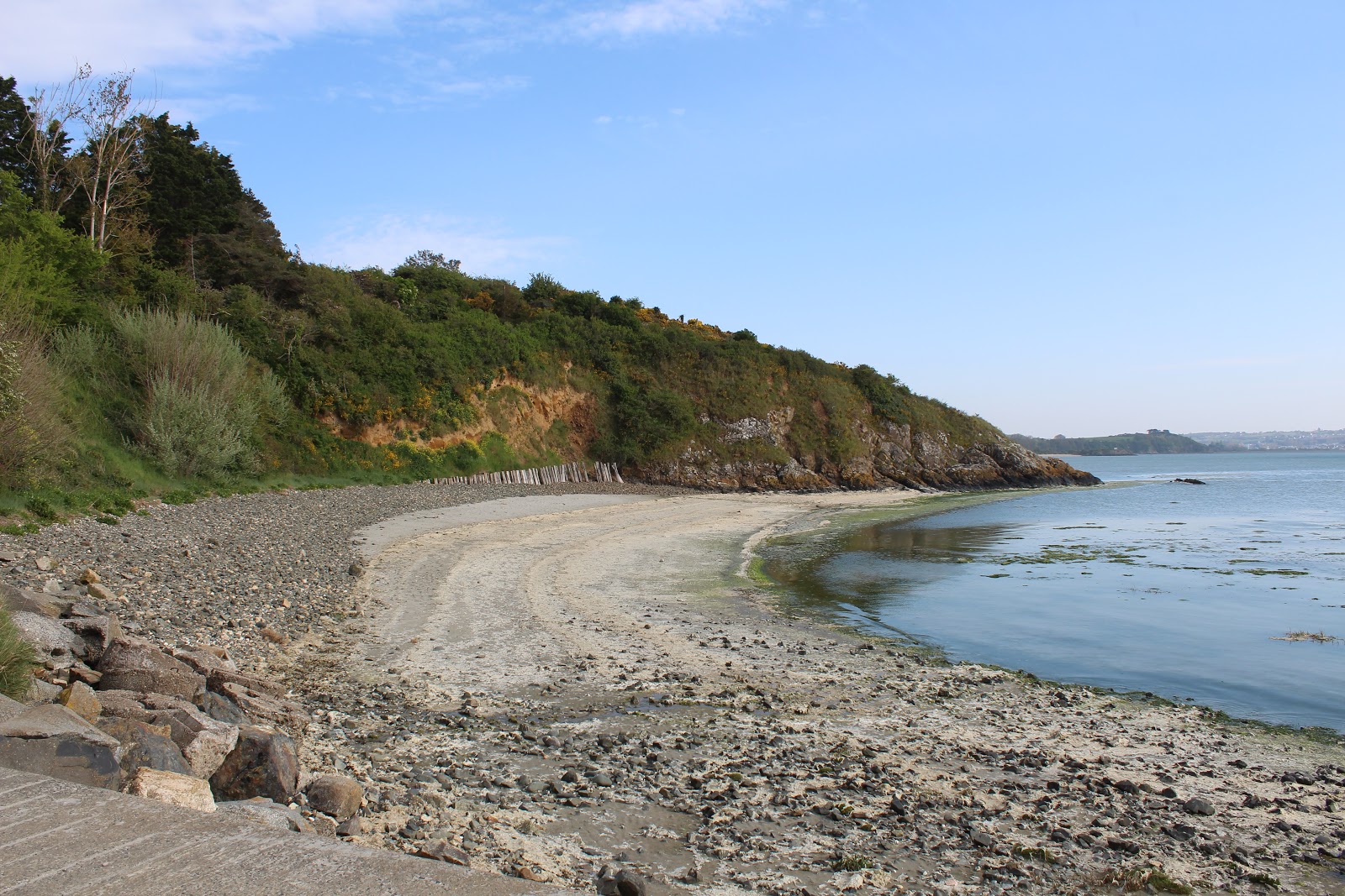Foto von Plage de Saint-Guimond mit grauer sand Oberfläche