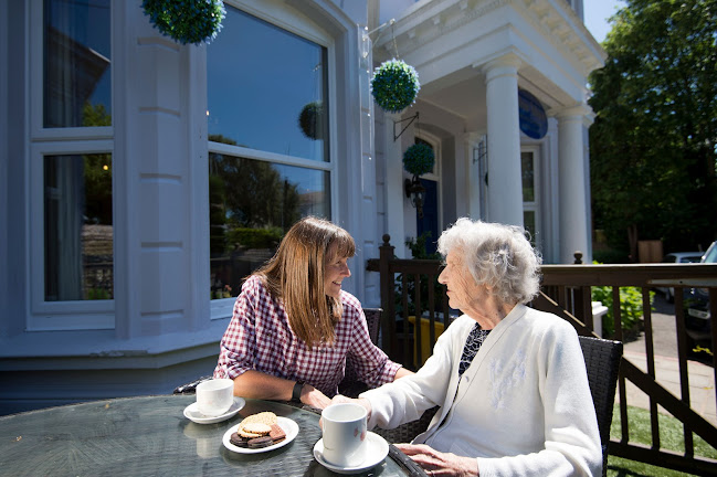 Avon Manor Dementia Care Home - Retirement home