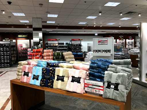 Department Store «Lord & Taylor», reviews and photos, 5 Woodfield Mall, Schaumburg, IL 60173, USA