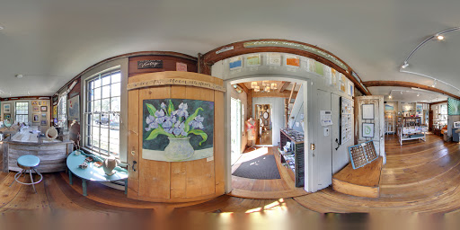 Hair Salon «The Bird Nest Salon & Gallery», reviews and photos, 25 Water St, Guilford, CT 06437, USA