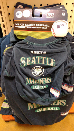 Pet Supply Store «PetSmart», reviews and photos, 9589 Ridgetop Blvd NW, Silverdale, WA 98383, USA