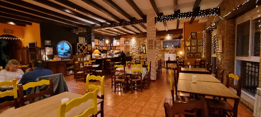 Restaurante La Mesa Segureña - C. del Postigo, nº2, 23379 Segura de la Sierra, Jaén, Spain