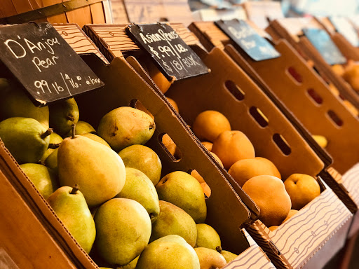 Produce Market «Washington Fruit Place At Barrett Orchards», reviews and photos, 1209 Pecks Canyon Rd, Yakima, WA 98908, USA