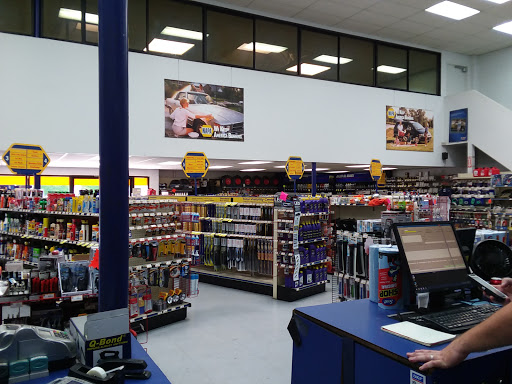Auto Parts Store «NAPA Auto Parts - Auto Parts Pros LLC (LA-163)», reviews and photos, 2438 Auto Park Way, Escondido, CA 92029, USA