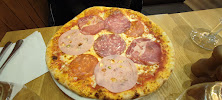 Plats et boissons du Pizzeria Via Veneto à Enghien-les-Bains - n°2