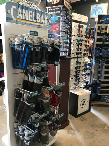 Bicycle Store «Motion Bike Shop», reviews and photos, 914 Aviation Blvd, Hermosa Beach, CA 90254, USA