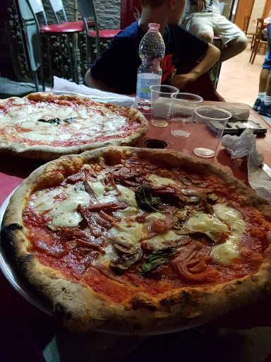Mordo e Fuggo in Napoli, Città Metropolitana di Napoli