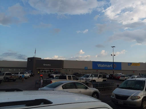 Department Store «Walmart Supercenter», reviews and photos, 3115 Edgar Brown Dr, West Orange, TX 77630, USA