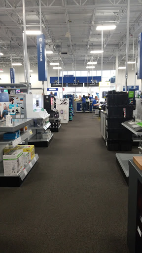 Electronics Store «Best Buy», reviews and photos, 6670 Edwardsville Crossing Dr, Edwardsville, IL 62025, USA