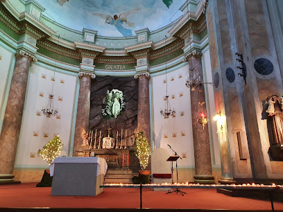 Parroquia Nuestra Señora de Lourdes y San Vicente Pallotti