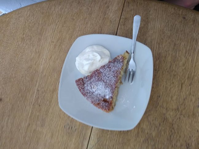 cafe 33 - Café