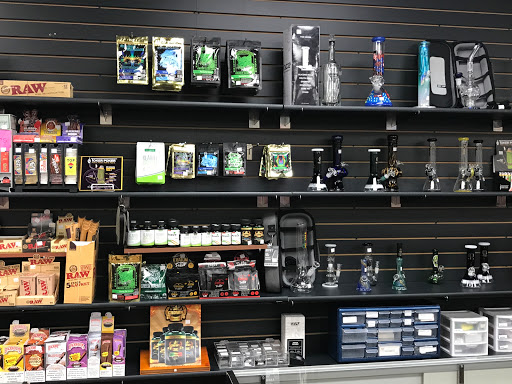 Tobacco Shop «Rebel Indian Smoke Shop», reviews and photos, 4101 Edgmont Ave, Brookhaven, PA 19015, USA