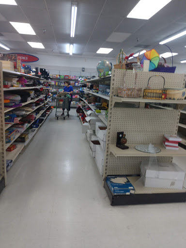 Thrift Store «Texas Thrift Store», reviews and photos, 1105 W Pipeline Rd, Hurst, TX 76053, USA