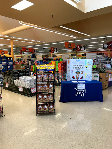 Grocery Store «Beale Commissary», reviews and photos, 17601 25th St, Beale AFB, CA 95903, USA