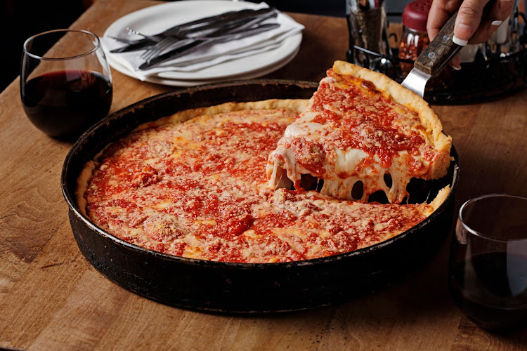 Best Deep Dish pizza place in Evanston - Evanston - Lou Malnati's Pizzeria