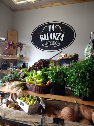 La Balanza Emporio - Supermercado