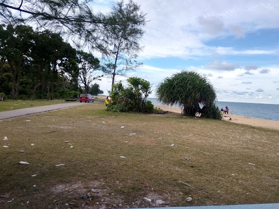 Tanjung Batu Beach