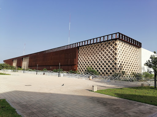 Centro de convenciones y exposiciones Yucatán Siglo XXI