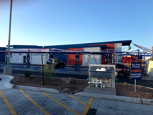 Clean Freak Car Wash en Tucson
