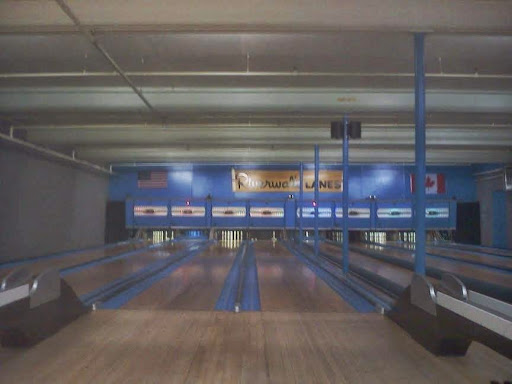 Bowling Alley «Riverwalk Lanes & Games», reviews and photos, 11 High St, Amesbury, MA 01913, USA