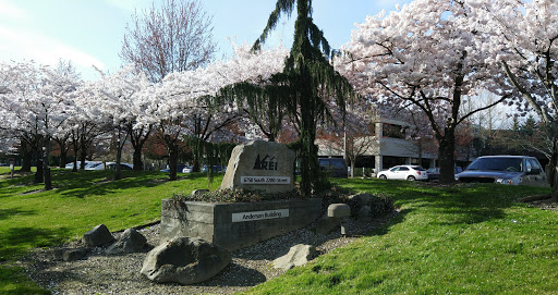 REI Headquarters, 6750 S 228th St, Kent, WA 98032, USA, 