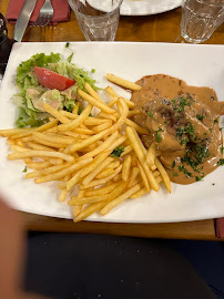 Sauce aux champignons du Restaurant français La sarrasine à Paris - n°7
