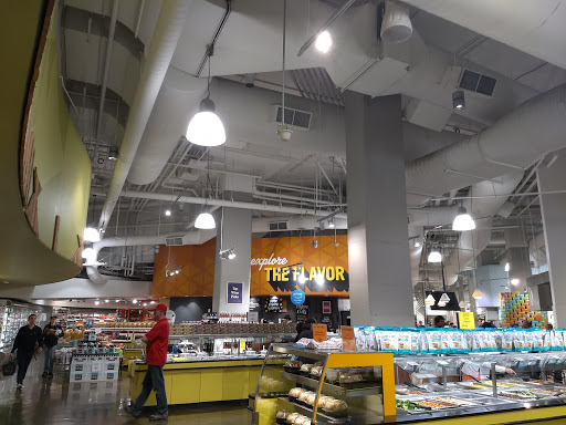 Grocery Store «Whole Foods Market», reviews and photos, 2210 Westlake Ave, Seattle, WA 98121, USA