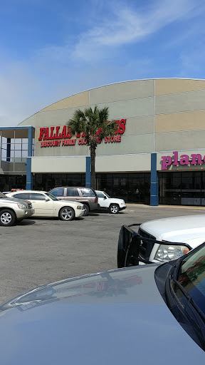 Discount Store «Fallas Paredes Discount Stores», reviews and photos, 4400 Fredericksburg Rd #105, San Antonio, TX 78201, USA