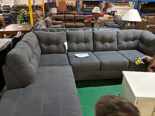 Furniture Store «Price Cutter Furniture Inc», reviews and photos, 1105 N Tamiami Trail, North Fort Myers, FL 33903, USA