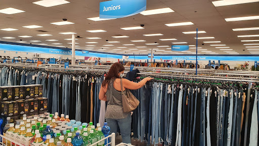 Clothing Store «Ross Dress for Less», reviews and photos, 3701 Truxel Rd, Sacramento, CA 95834, USA
