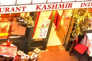 KASHMIR FONTAINEBLEAU Restaurant indien recommandé Gault Millau Petit Futé 2023 image