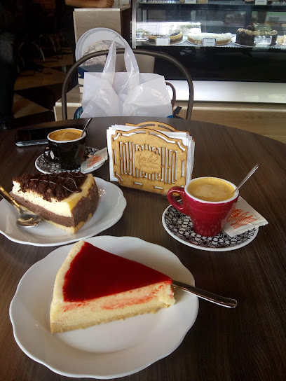 Amelie Café photo