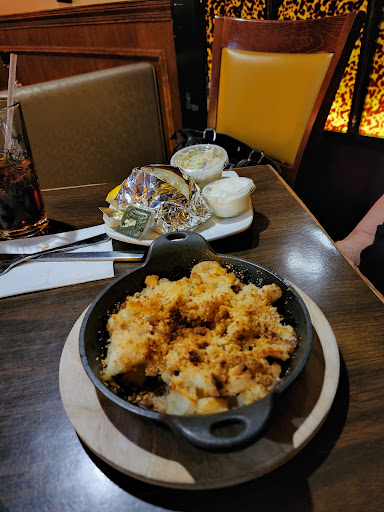 Bar & Grill «Fountain Street Grille», reviews and photos, 151 Fountain St, Pawtucket, RI 02860, USA