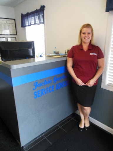 Used Car Dealer «Prince Frederick Ford», reviews and photos, 10 Solomons Island Rd S, Prince Frederick, MD 20678, USA